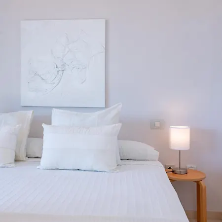Apartament Roy Boston 2 - *